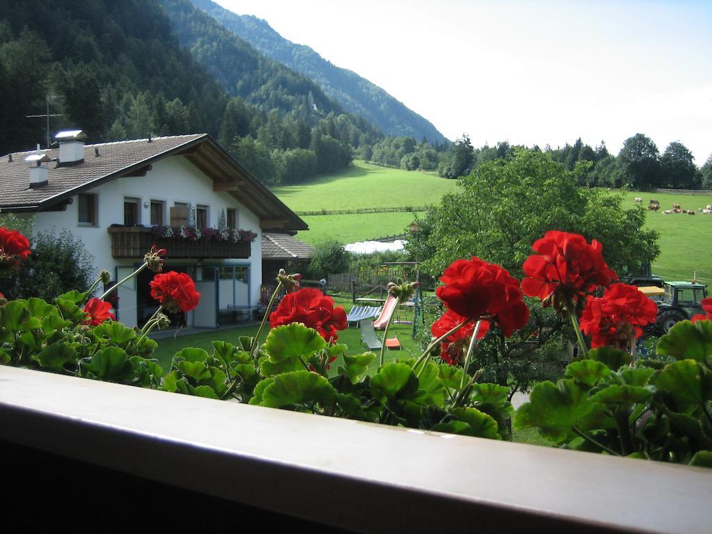 Lahnerhof Villa Campo Tures Oda fotoğraf